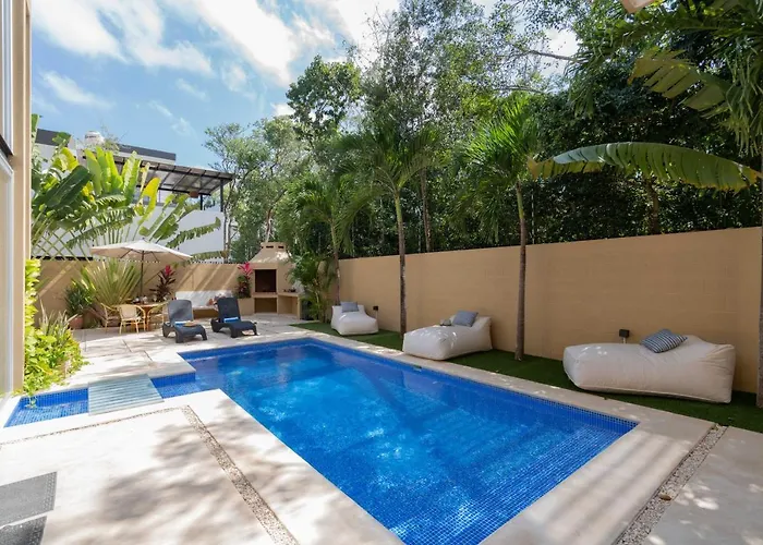 Private Modern Villa-pool Beds-ac-internet-parking-grill * Tulum